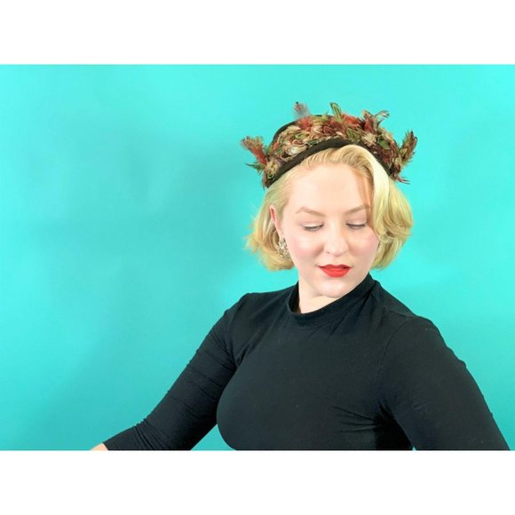 Vintage 1950s Feather Hat Pinehurst Brown Round Cap - Picture 2 of 9